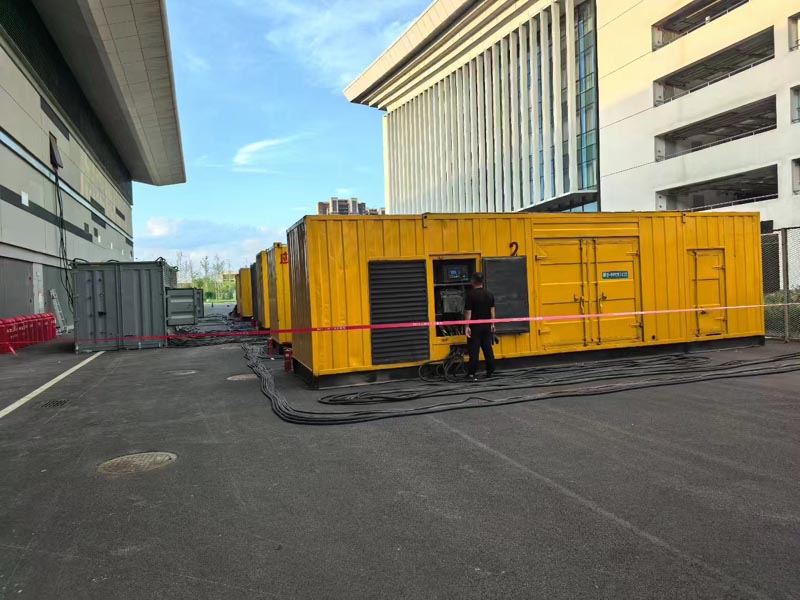 曹县柴油发电机冬季保养注意事项?