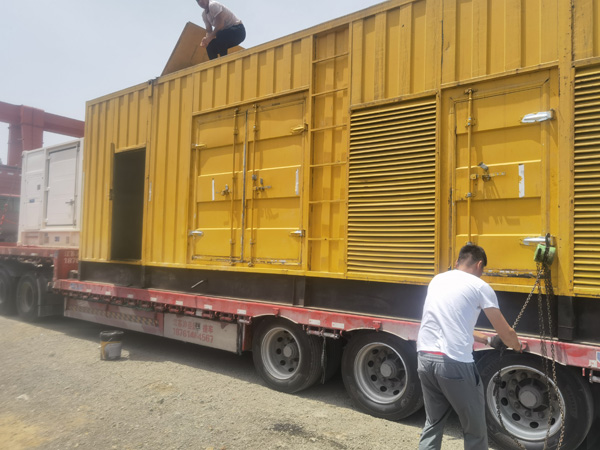 曹县除了负载情况和发动机维护,还有哪些因素会影响 200kw 柴油发电机的油耗?